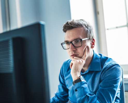 Worker and a computer